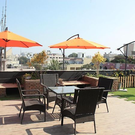Stay10 Luxury Service Apartment Indore Zewnętrze zdjęcie