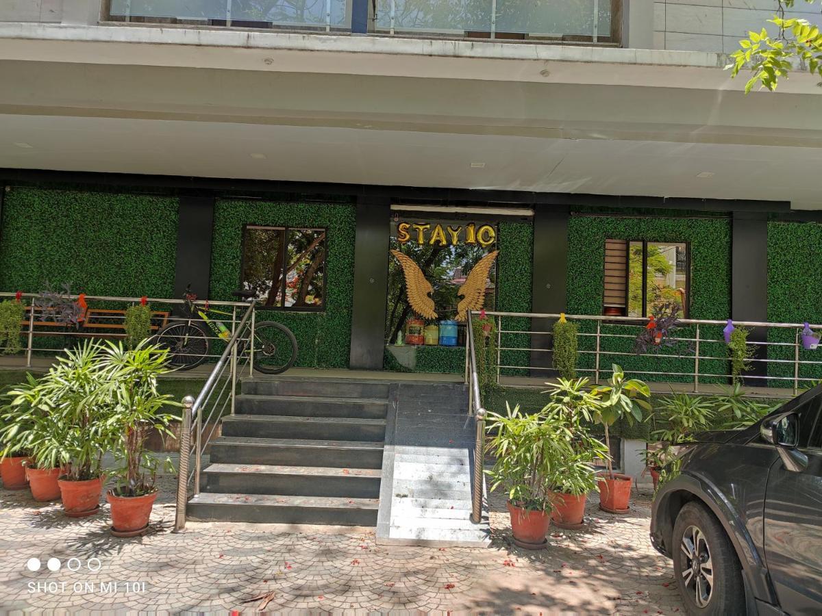 Stay10 Luxury Service Apartment Indore Zewnętrze zdjęcie